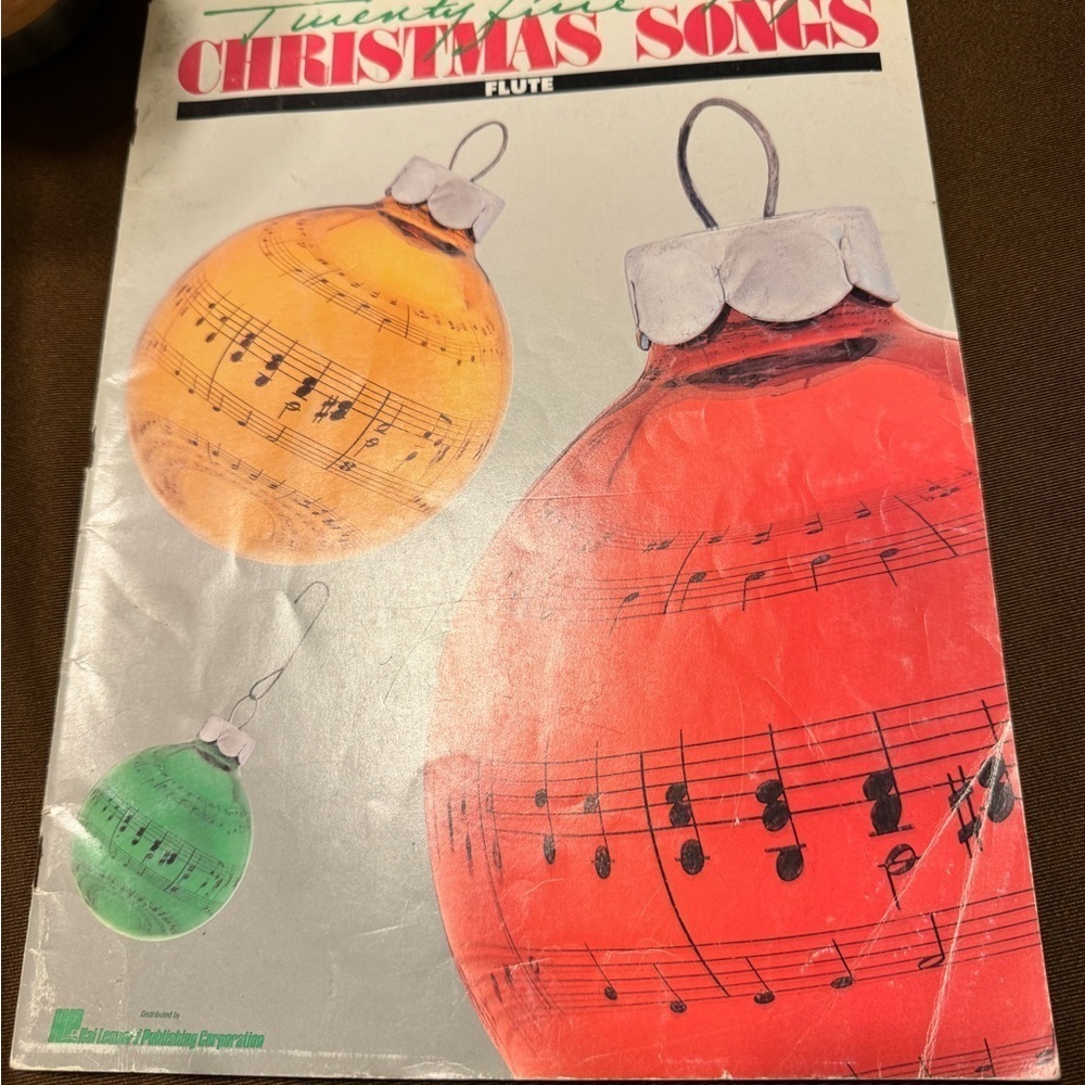 Lot of Six Music Books (Sheetmusic) for FLUTE players in Good Condition - Picture 12 of 13
